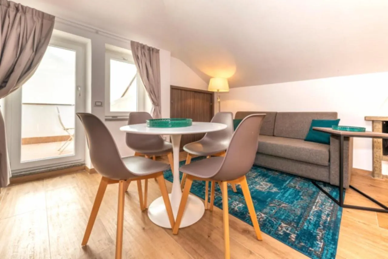 Aurelia Antica Suites & Apartments Рим
