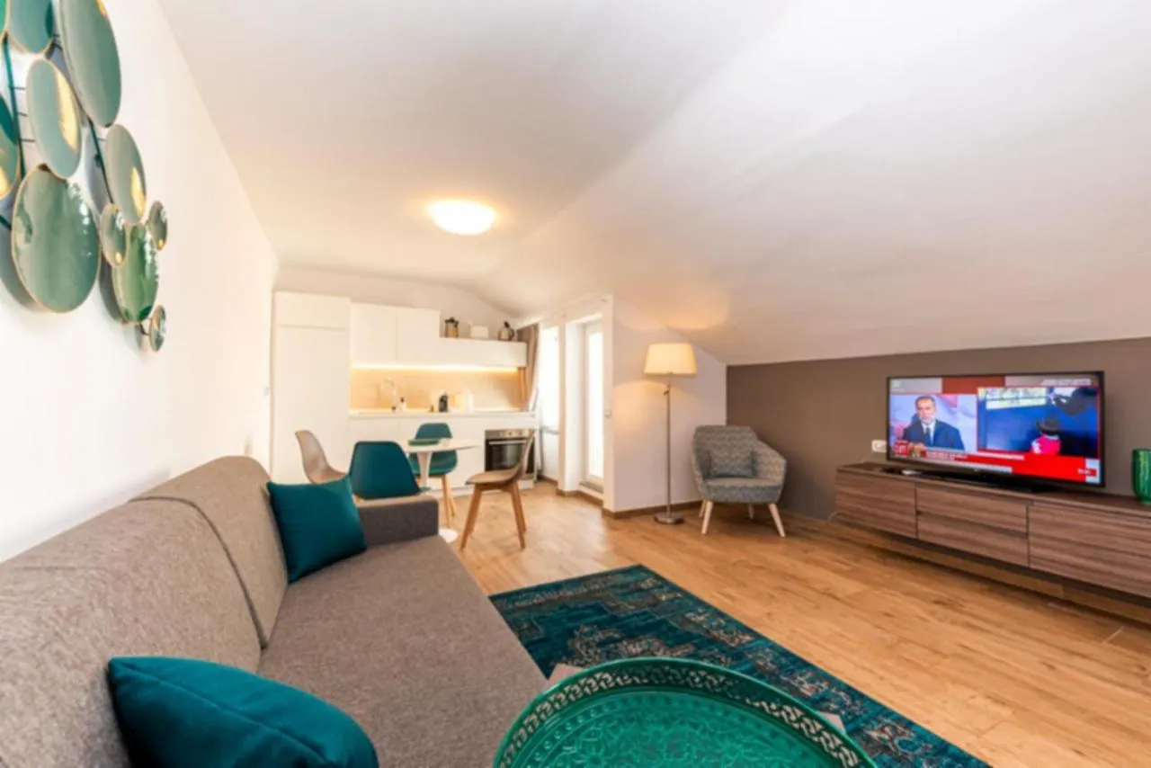 Aurelia Antica Suites & Apartments Рим 0*,